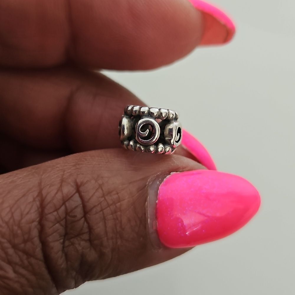 Chamilia Open Work Silver Charm - Picture 12 of 16